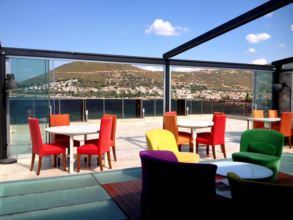 Nemrut Bay Otel Yenifoca Exterior photo